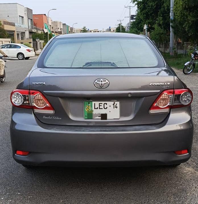 Toyota Corolla GLi Limited Edition 1.3 VVTi 2014 18