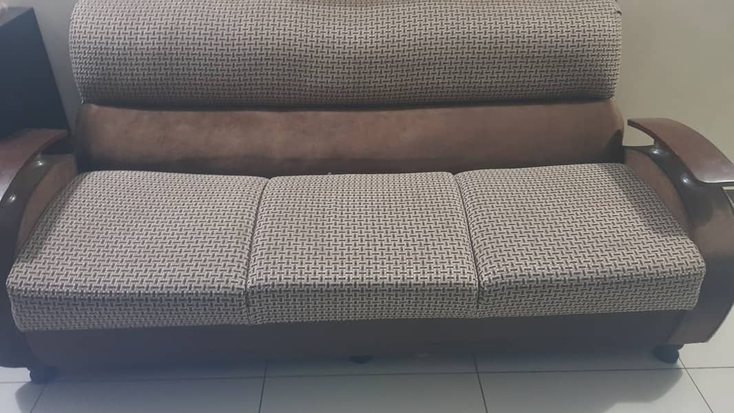 Sofa set as new used very minimum 0