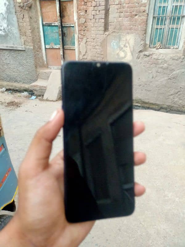 Realme 5 mobile with good working condition 3