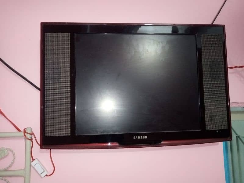 LCD tv 1