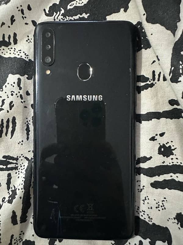 Samsung A20s 3