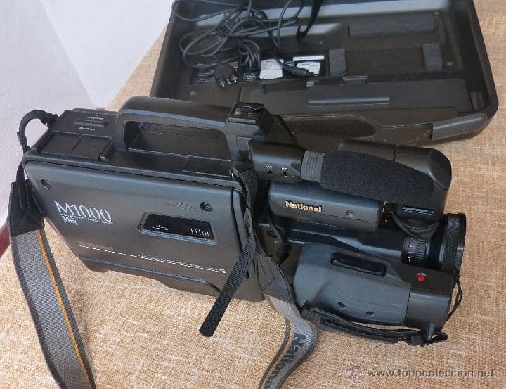 National VHS movie system (NV-M1000)/National VHS camcorder/with case 10