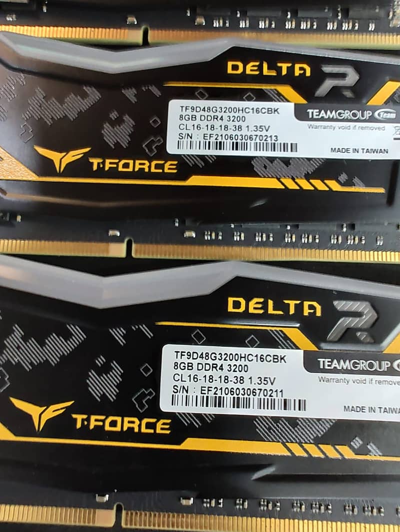 DDR 4 Rams T Force 3200mhz 0