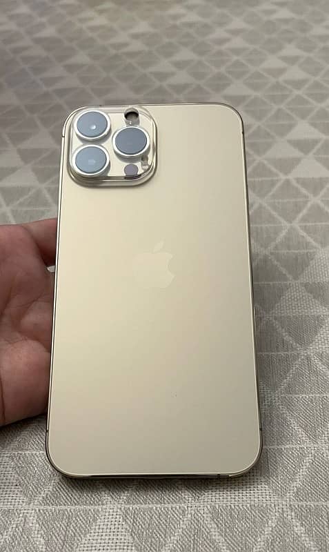 iPhone 13 Pro Max - 10/10 Condition 6