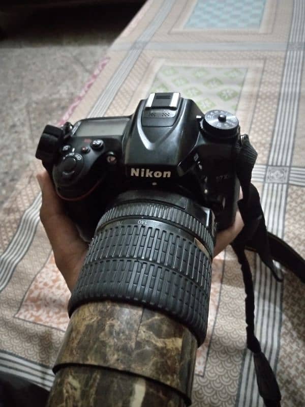 Nikon D7100 & 18-140mm Professional camera 3