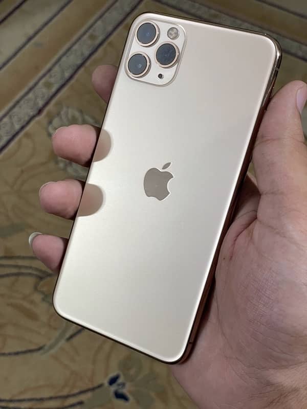 iphone 11 pro max 2