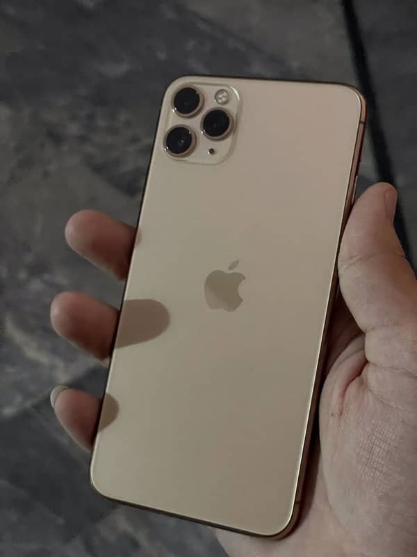 iphone 11 pro max 6