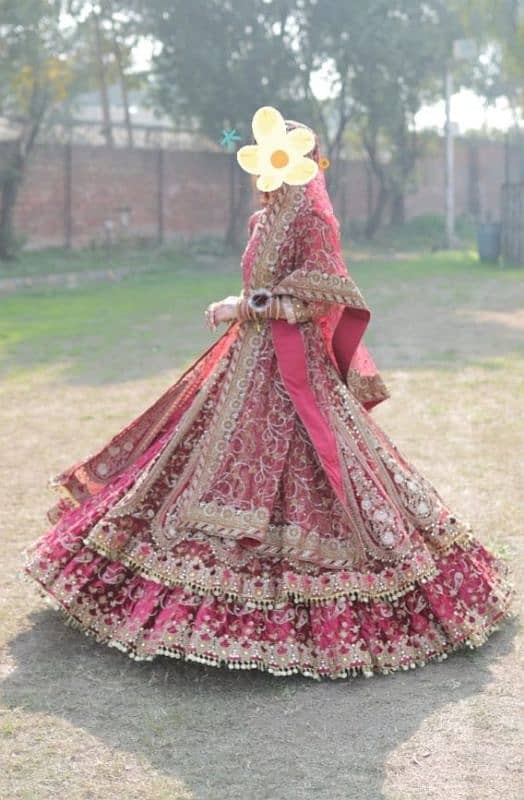 New Kashee's Heavy work Bridal Lehnga Call 0,3,4,3,4,4,4,8,7,6,7 1