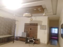 1 kanal Marla beautiful flat for rent