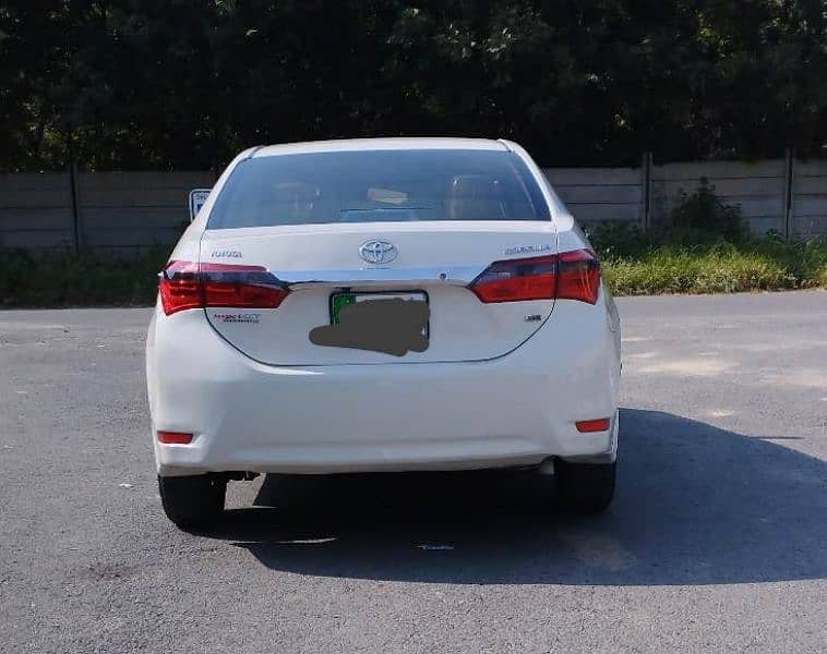 Toyota Corolla XLI automatic 2019 10