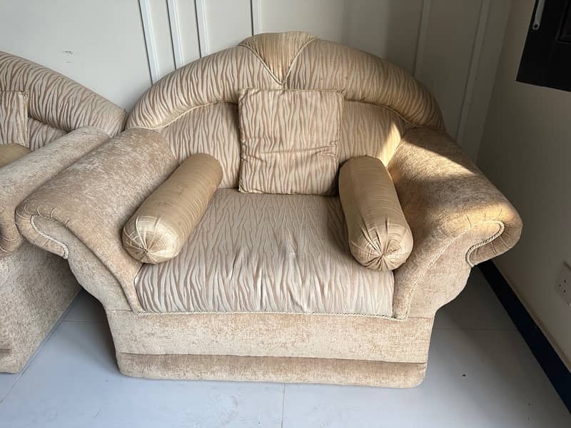 Beige  sofa set 4