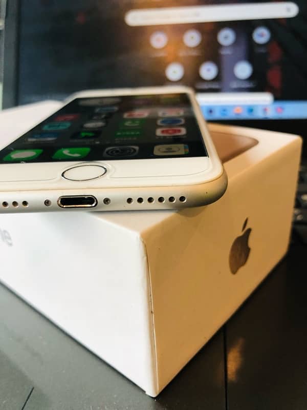 Iphone 7 silver 128Gb Full box 9/10 4