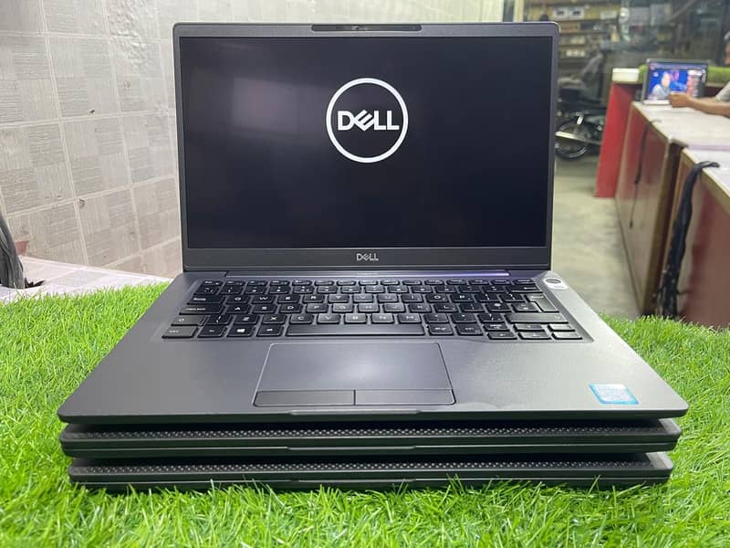 Dell Latitude 7300 ( Touch Screen )  0322-8832611 1