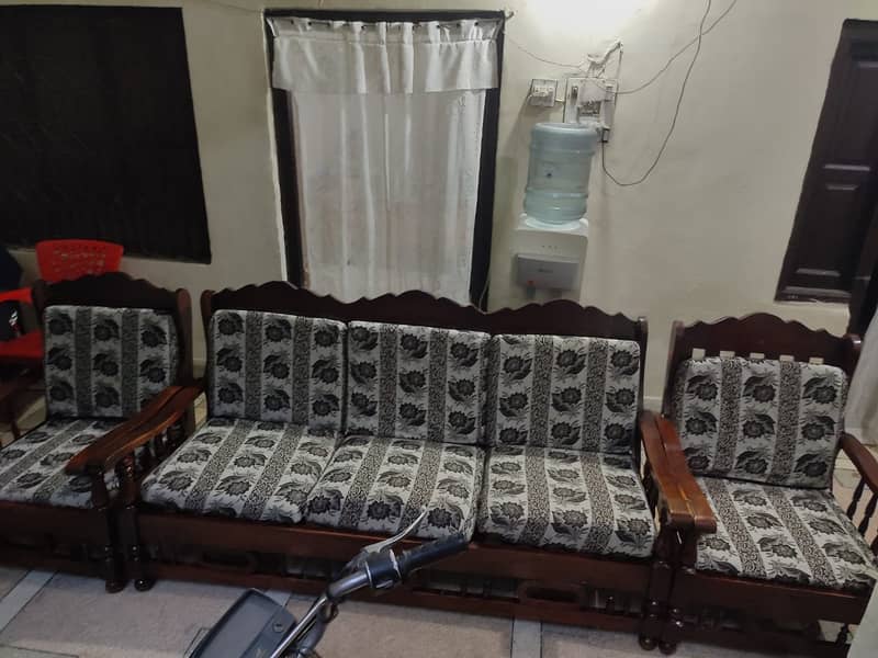 A 3 seater and two 1 seater sofas for sale 6