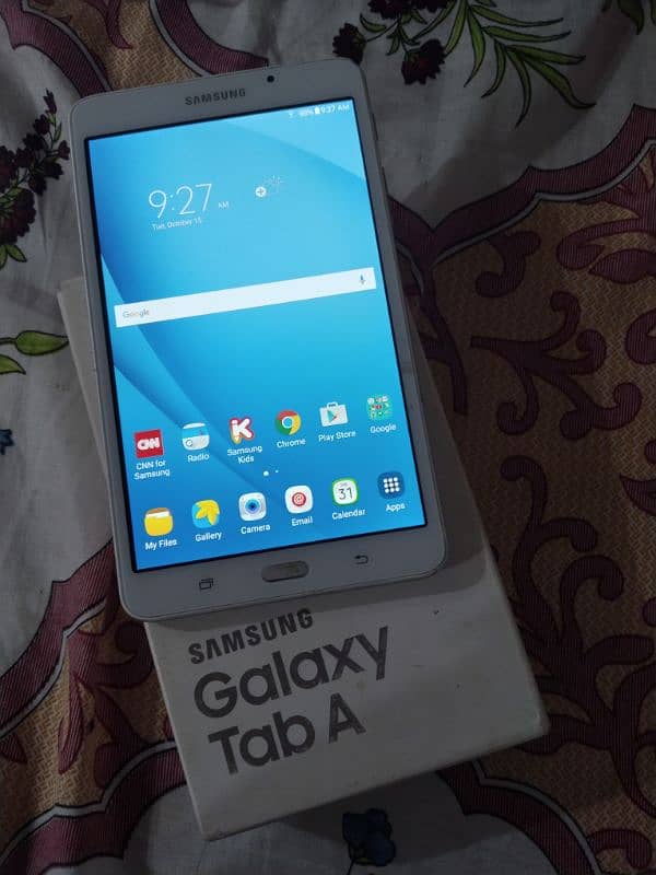 Samsung Galaxy TAB A SM T280 with box 0