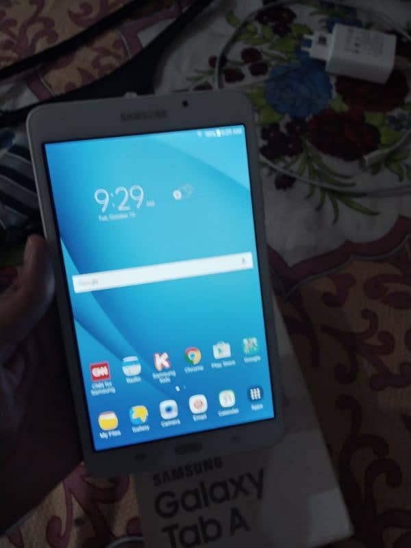 Samsung Galaxy TAB A SM T280 with box 4