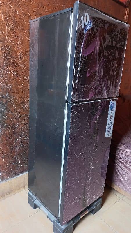 Pel refrigerator 2 months use only sale 1