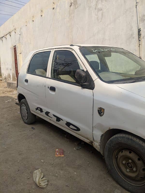 Suzuki Alto vxr 2000 white color 4