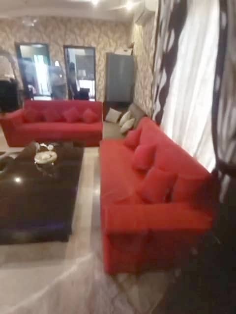 10 Marla Flat For Sale In Paragon City Lahore 9