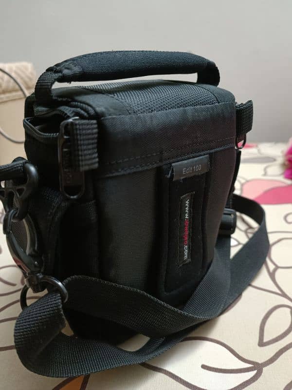 Camera Bag Lowepro Edit 100 2