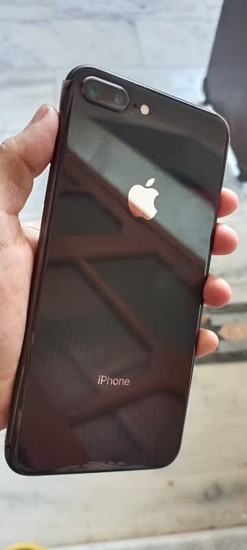 Iphone 8plus 64 gb (pta approved) waterpack phone 1