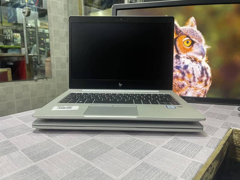 HP EliteBook 830 G5 (0322-8832611) 3