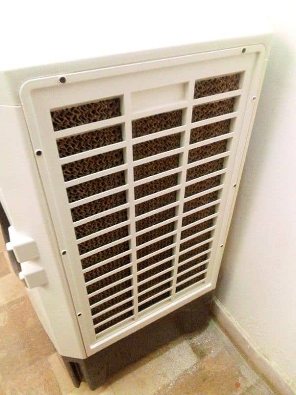 Mitsubishi air cooler 1