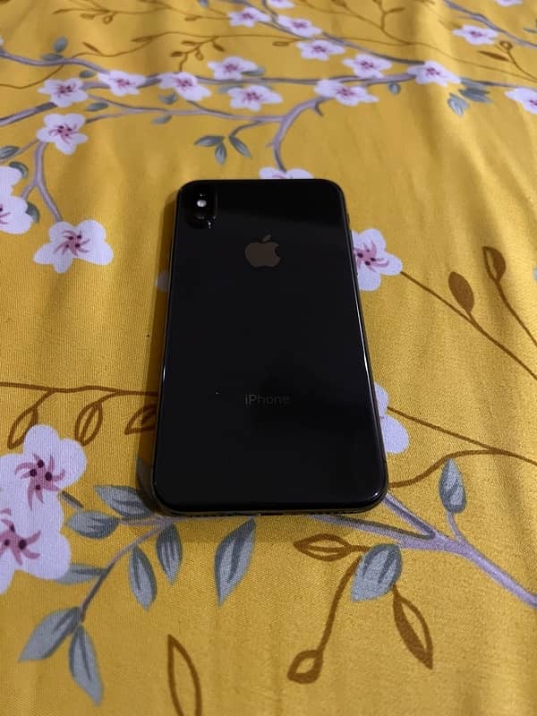 IPhone X 64 GB  (PTA Approved) 4