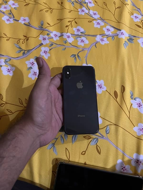 IPhone X 64 GB  (PTA Approved) 6