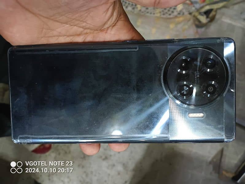 Tecno Spark 20 Pro Plus pin pack condition 2