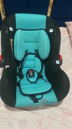 tinnies carseat