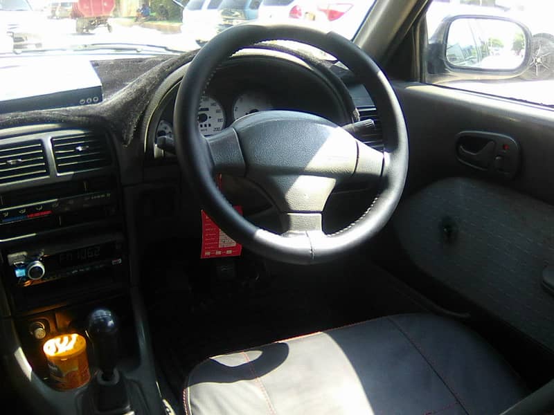 SUZUKI CULTUS VXR MODEL 2004 WHITE COLOUR BEHTREEN CONDITION 17