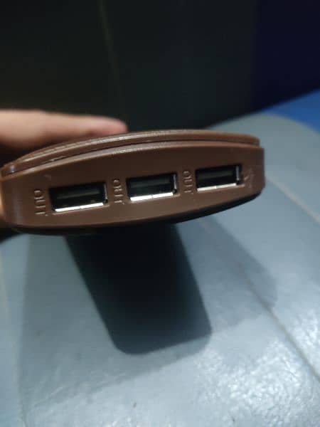 20000mh power bank Available brown/white 1