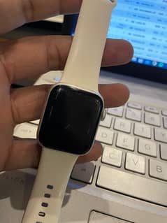 apple watch SE 2nd gen 40mm silver color 0