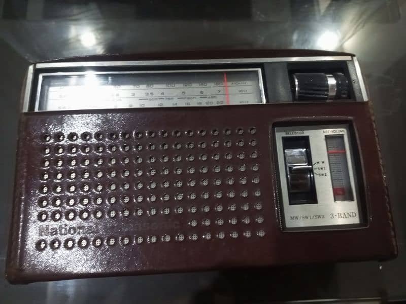 National Panasonic Radio R 312 3 band 1