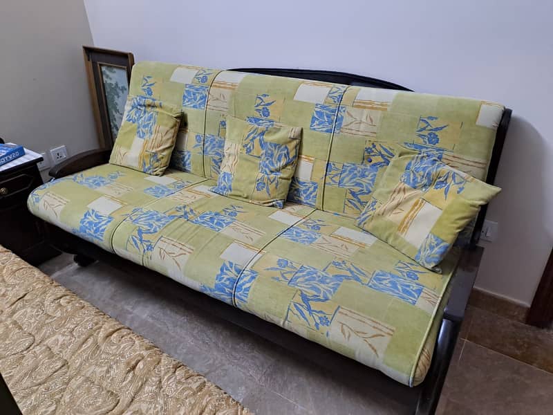 5 Seater sofa set for sale 3