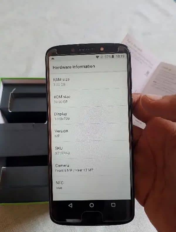 Moto g6 play 3.32 non PTA keemat final hn is se Kam nhi honge 1 b nhi 1