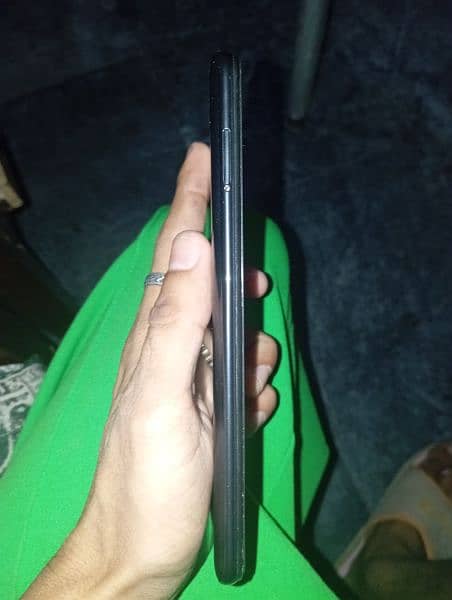 infinix hot 11 play good condition 10by10 2