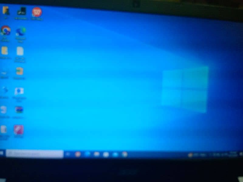 Acer Laptop window 10pro 4