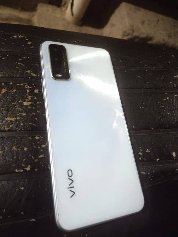 Vivo y20 4/64GB 4