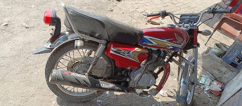 bike all ok ha urgent sale krni ha 1