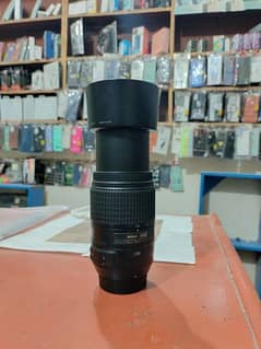 Nikon Lens 55-300mm zoom lens for sale