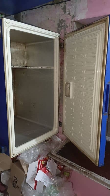 pepsi deep freezer single door 4