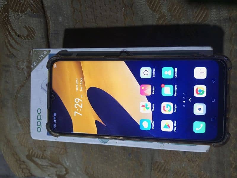 oppo a31 4/128 with daba charger 6