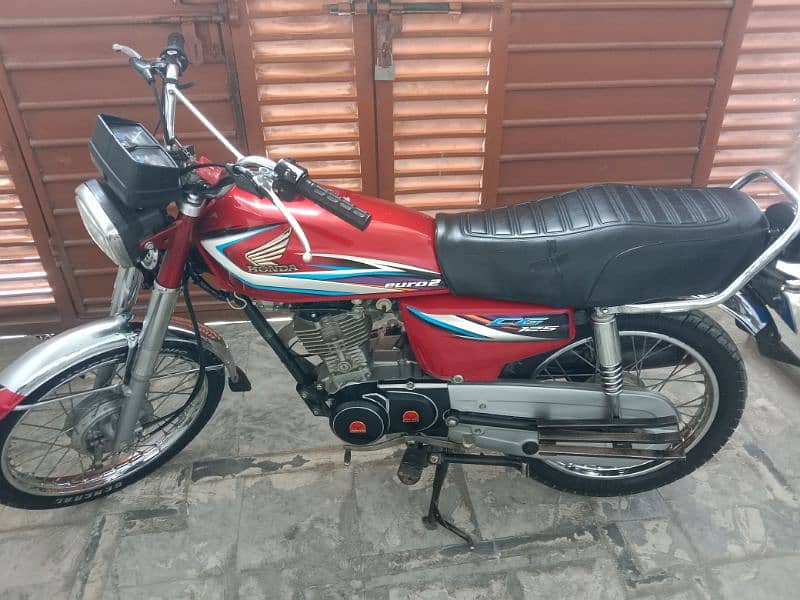 CG 125 0