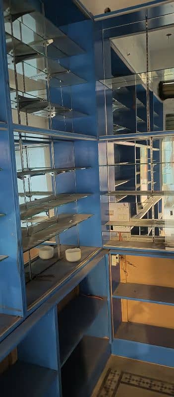 shelves and racks(glass) 03002266327 1