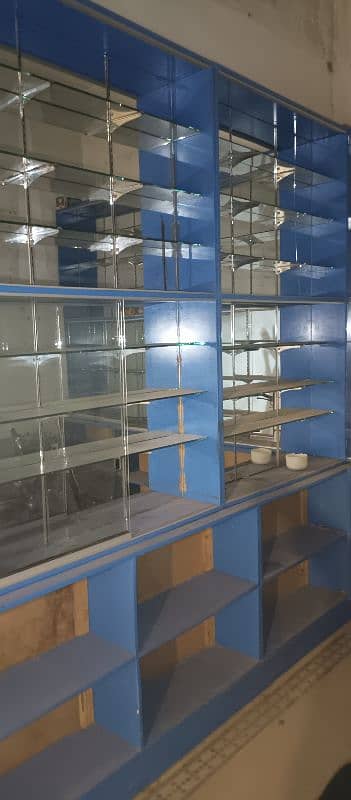 shelves and racks(glass) 03002266327 9