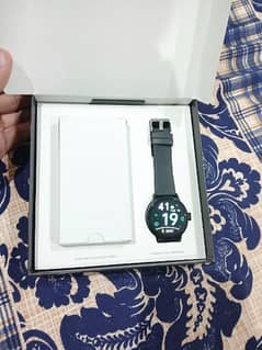 Brand New Luna Smart Watch wait Warranty