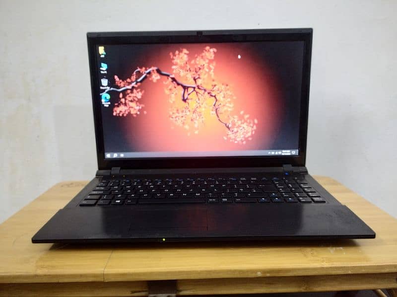 Core i7 3rd gen m2 128 8 gb ram 3