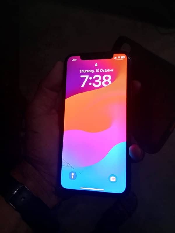 exchange possible any good phone iphone XS official pta 11